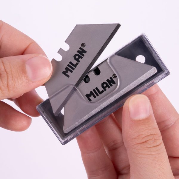 Milan_Blister 10 Metal Blades Cutter Compact 1 Pcs.